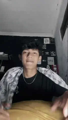 hayo apa hayooo tau aku #isal #live #vc #pov #beranda #fyp #icank #bucin 