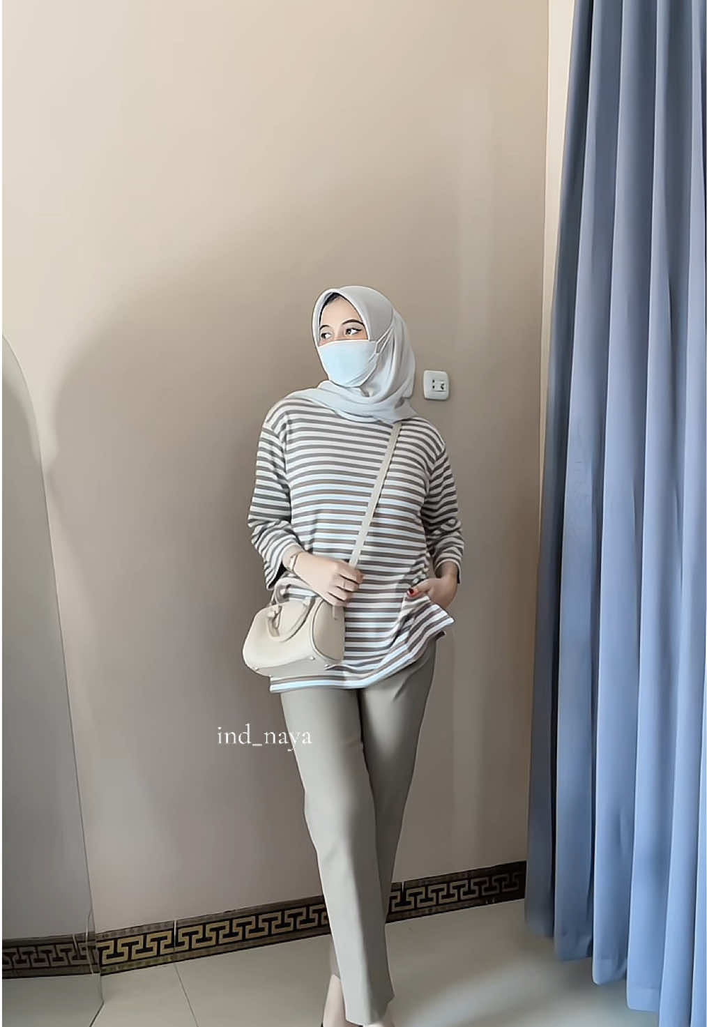 Blouse stripe ,nyaman bgt bahanya di pakai daily juga cocok😻@hn.store_id 