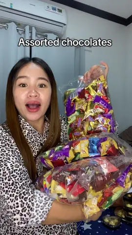 Assorted chocolates. 150 to 160 pcs. #chocolate #chocolatelover #sweets #lootbag #giveaway #fypage #viral #tiktok 