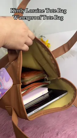 Kittly Loraine Tote Bag Waterproof Tote Bag #waterprooftotebag #totebagforschool #totebagforwork #bagforwomen #fashionbagforwomen #totebag 