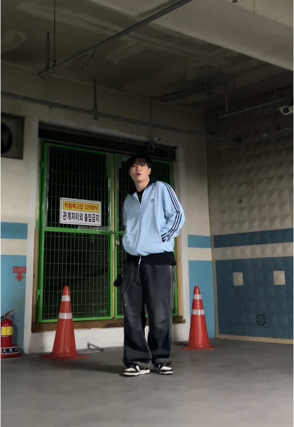 다들 왕년에 엑소 한번씩 마음속에 품어 봤잖아요? #exo #엑소 #teamo #dance #dancer #fyp #추천