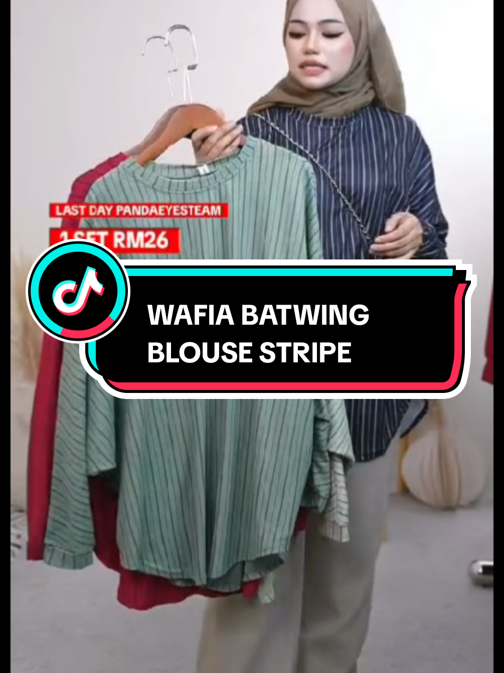 🐼 PANDAEYES WAFIA BATWING BLOUSE STRIPE #batwingblouse #blouse #bajuviral #bajumurah #blousestripe #outfitmurah #fypシ #fyppppppppppppppppppppppp #fyp 