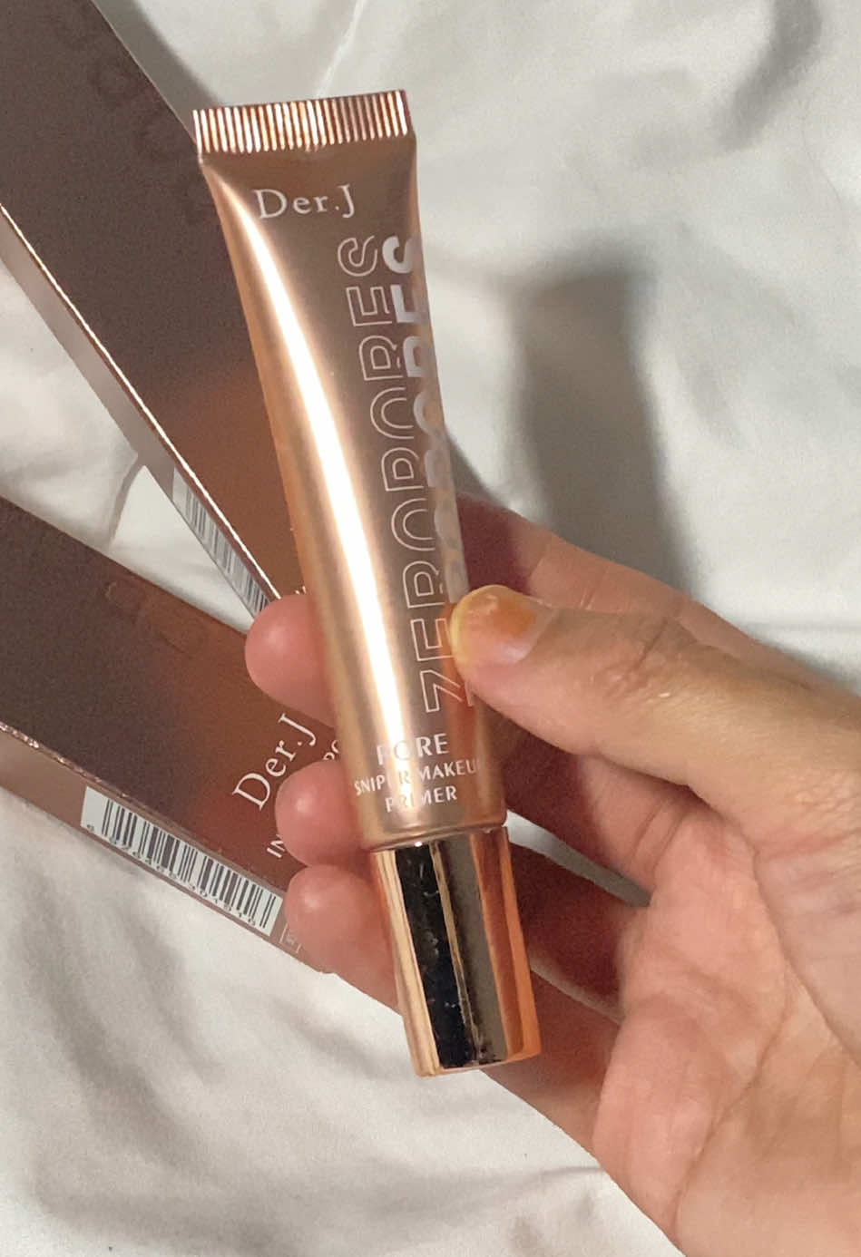 masalah pori besar? dah makeup pun still nampak? korang kena try pakai primer der. j ni.. harga pun berbaloi.. #primer #makeupprimer #primertips #makeuptutorial 