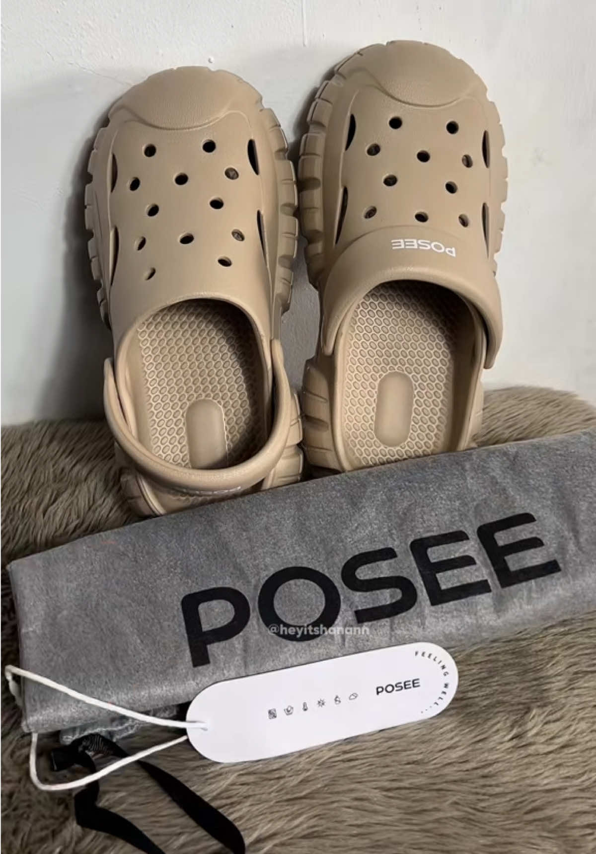 Link on my yellow basket! #posee #clogs #slippers 