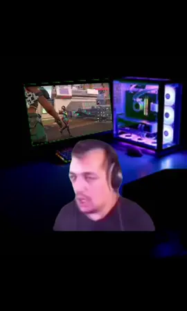 ça fait depuis combien de temps que vous avez pas dormi la commu valo ? #memetiktok #humour #twitchstreamer #pourtoii #stream #Valorant #gaming 