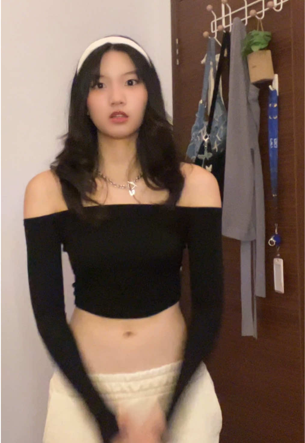 I guess someone’s getting a free slap to mars 🥰🎀