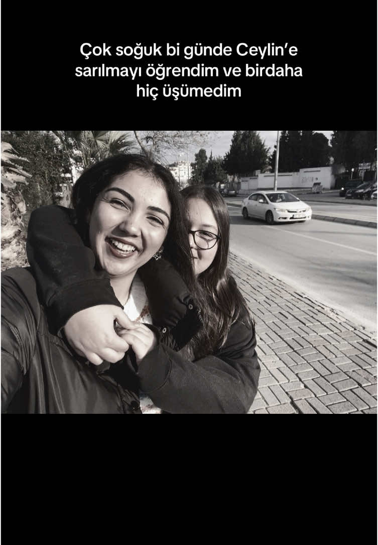@ceylin💋 evet hesabimi ceylinle donatacagim sormayin
