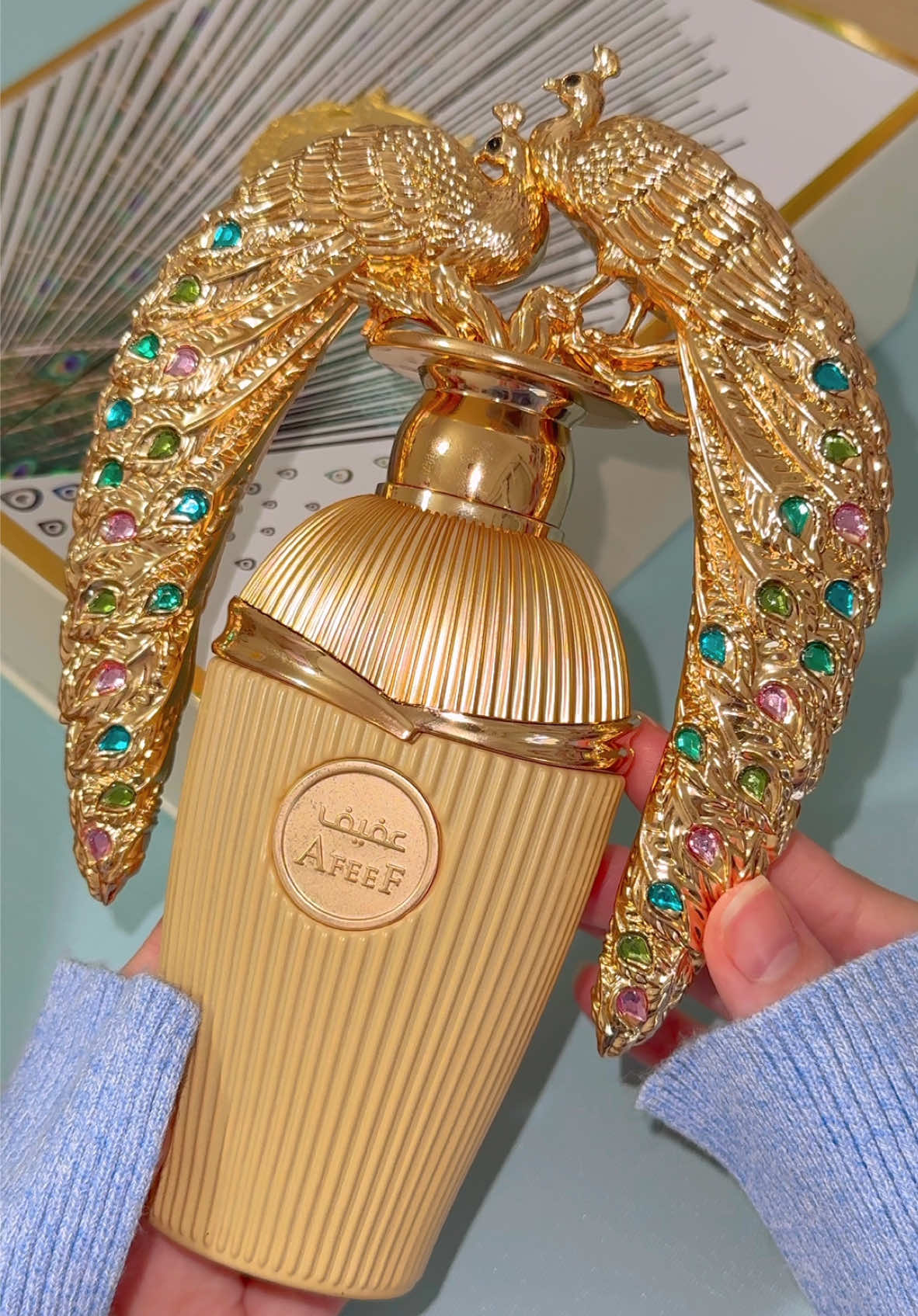 Seria esse o perfume mais lindo de todos? Afeef - Lattafa. Site: queenelegance.eu   O site está na bio, em caso de dúvidas, nosso whatsapp é +351 912 388 976, enviamos para a Europa e Brasil!  #perfume #perfumetiktok #perfumearabe #lattafa #afeef 