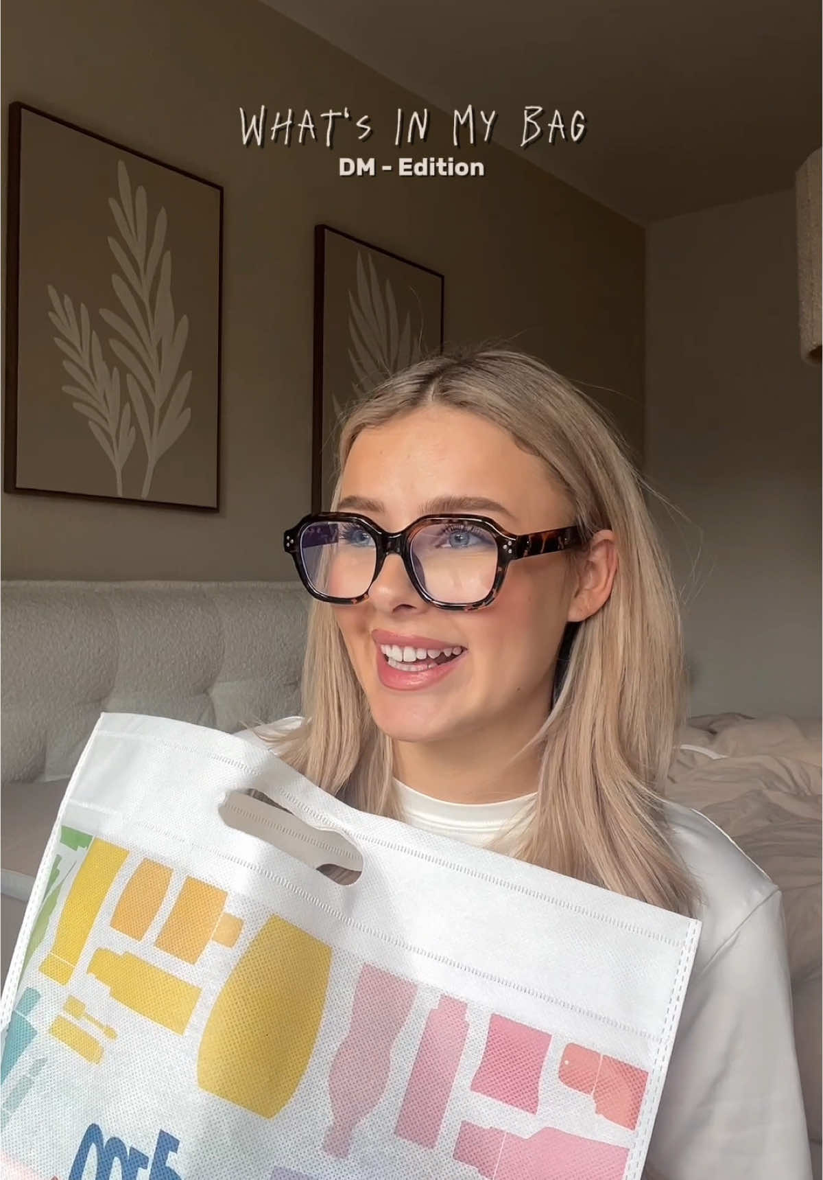 Schreibt eure Lieblingsprdukte in die Kommentare 🫶🏼💗🛒 *unbezahlte Werbung  #haul #girly #whatsinmybag 