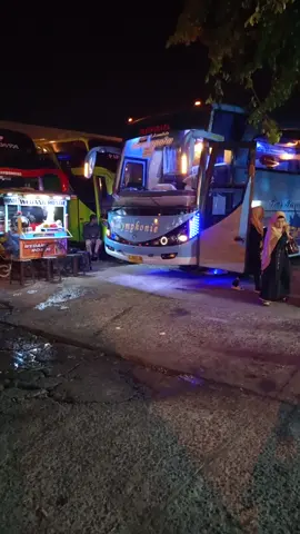 trimakasih sdh menggunakan armada kami 🙏🙏🙏 Symphonie bus pariwisata 🤗🤗🤗 #ziarah demak-kudus-rembang