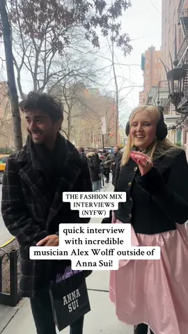 ALEX WOLFF AT NYFW - outside Anna Sui !!! Thank you for your time ❤️ @Nat & Alex Wolff #natandalexwolff #alexwolff #nyfw #nyfw2025 #fashiontiktok #fashionnews #styleinspo #musician #hitmehardandsofttour #annasui @Anna Sui #celebrityinterview #streetinterview #popculture #thefashionmix 