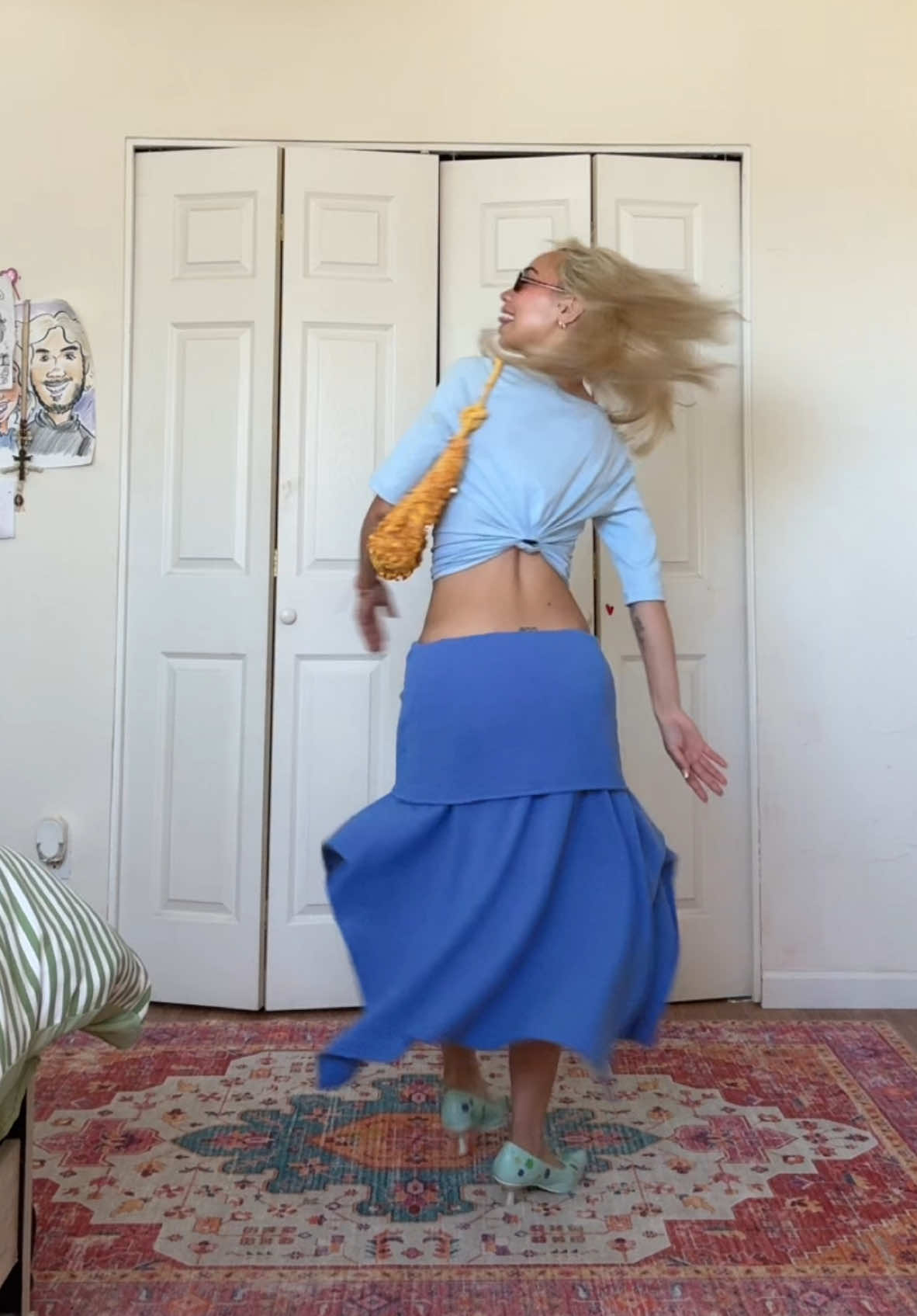 grwm! happy saturday 💖💗💕💝 are we feeling the yellow purse or am i off 😩