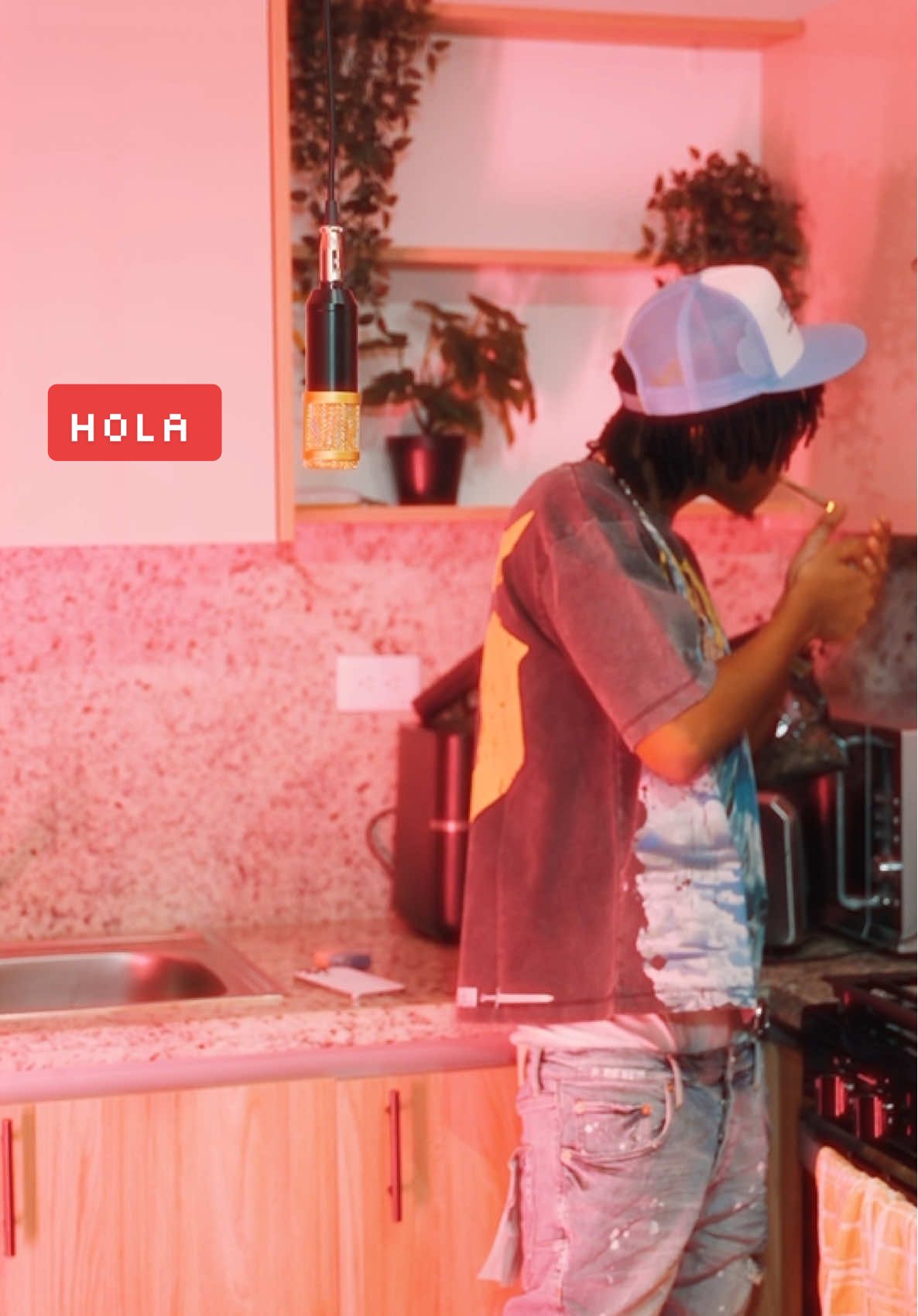 HOLA 