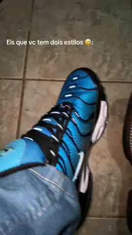 Curte aí se veio da fy 🙏🏽 . . . . . . . . . #fy #fyp #vaiprofycaramba #foruyou #tn #airmax #country #cawboy 