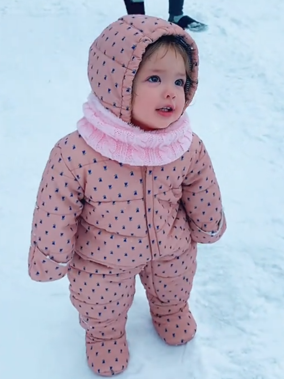 astronot?😭🤍#masyaallahtabarakkallah #allahumabarik #kamari #mamari #papadali #jennifer #dali #jen #mayi #kamayi #jennifercoppen #kamariskywassink #daliwassink #fypシ゚ 