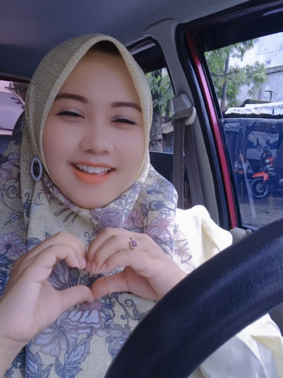 tua-tua keladi #bidanalyajember  #bidancantik  #jamugigitperawan  #hiburan  #fypシ゚  #fypppppppppppppp 