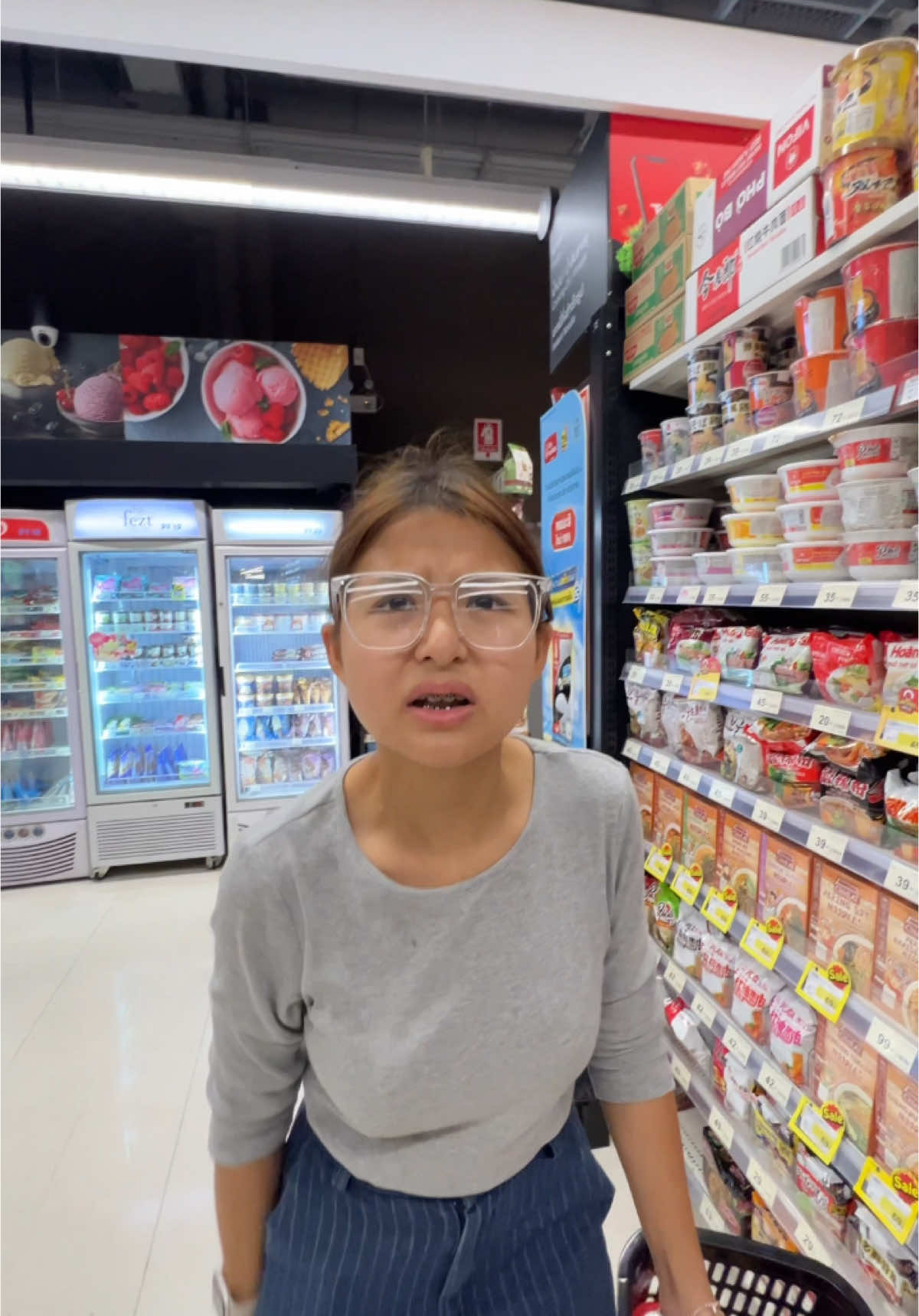 ชีวิตมันสงบเกินไป#เวลาเปลี่ยนอะไรๆก็เปลี่ยน #แพทไทเกอร์พาเที่ยว #แพทไทเกอร์ #แกล้งกัน #ตลก 