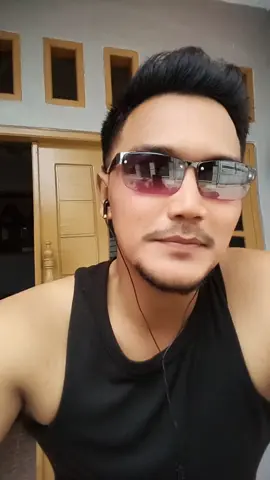 #bollywood  #fy #hanyahiburan #sedangtrending  LAHH EMBOHH KETIKA SAYA TERLAT BANGUN TIDUR KESIANGAN .......  #belummandi  #🤣🤣🤣🤣 