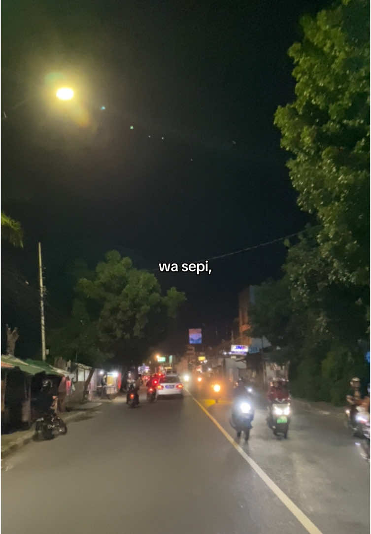 ngaku moal?                                                                                       #sietadeui 