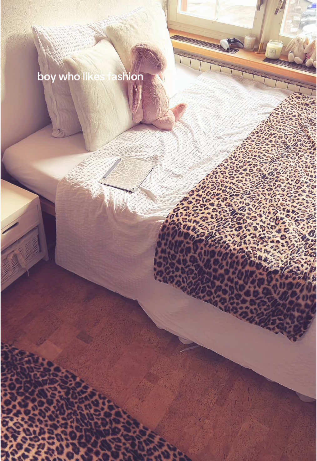 i love fashion for my life#tubmlrboy #fy #viral #fashionroom#glamour #scandiboy #RoomTour #aestheticroom #roominspo #stockholmroom #tumblrroom #itboy #foryou 