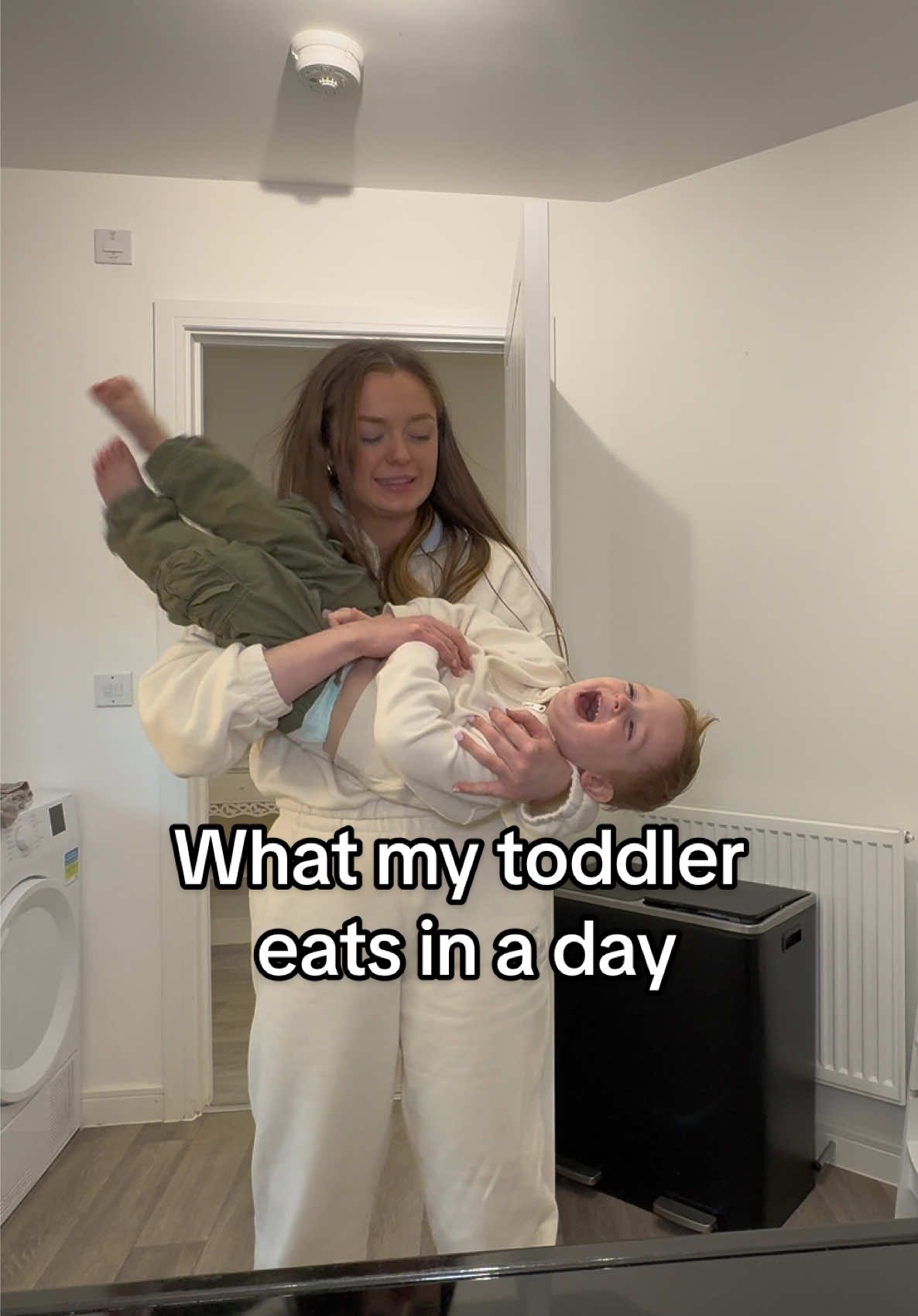What my toddler eats in a day #whatmytoddlereats #wieiad #wieiadrealistic #whatieatinaday #toddlermeals #toddlermealideas #toddlerfoodideas #toddlerfood #21monthsold #mumtok #mumtokuk #ukmum #ukmumsoftiktok #mumsontiktok #toddlerdinner #toddlerbreakfast #toddlerlunch #toddlerlunchideas 