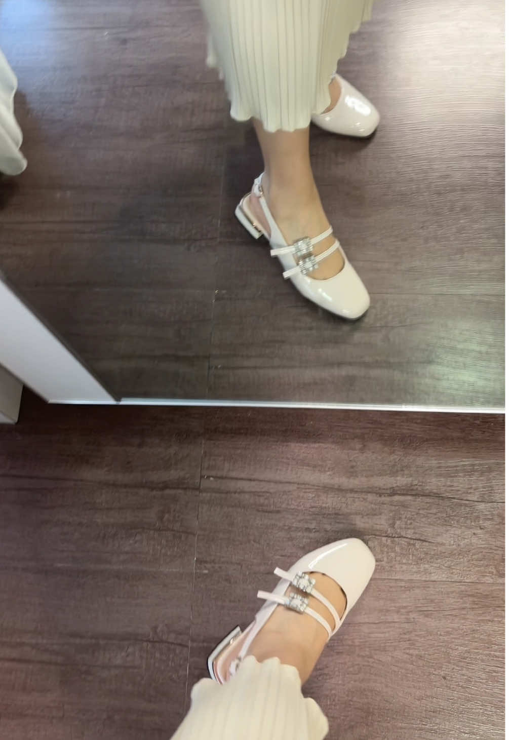 Flatshoes tali korean look🛍️ #flatshoestali #flatshoessanzeil #sepatuheelstali #sanzeil 