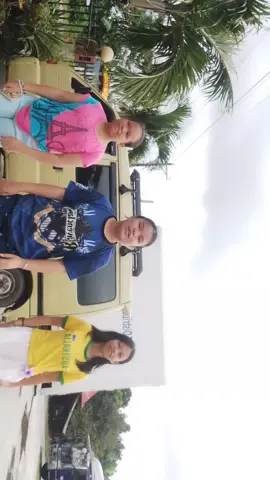 @shqniew  @sophiallego236 