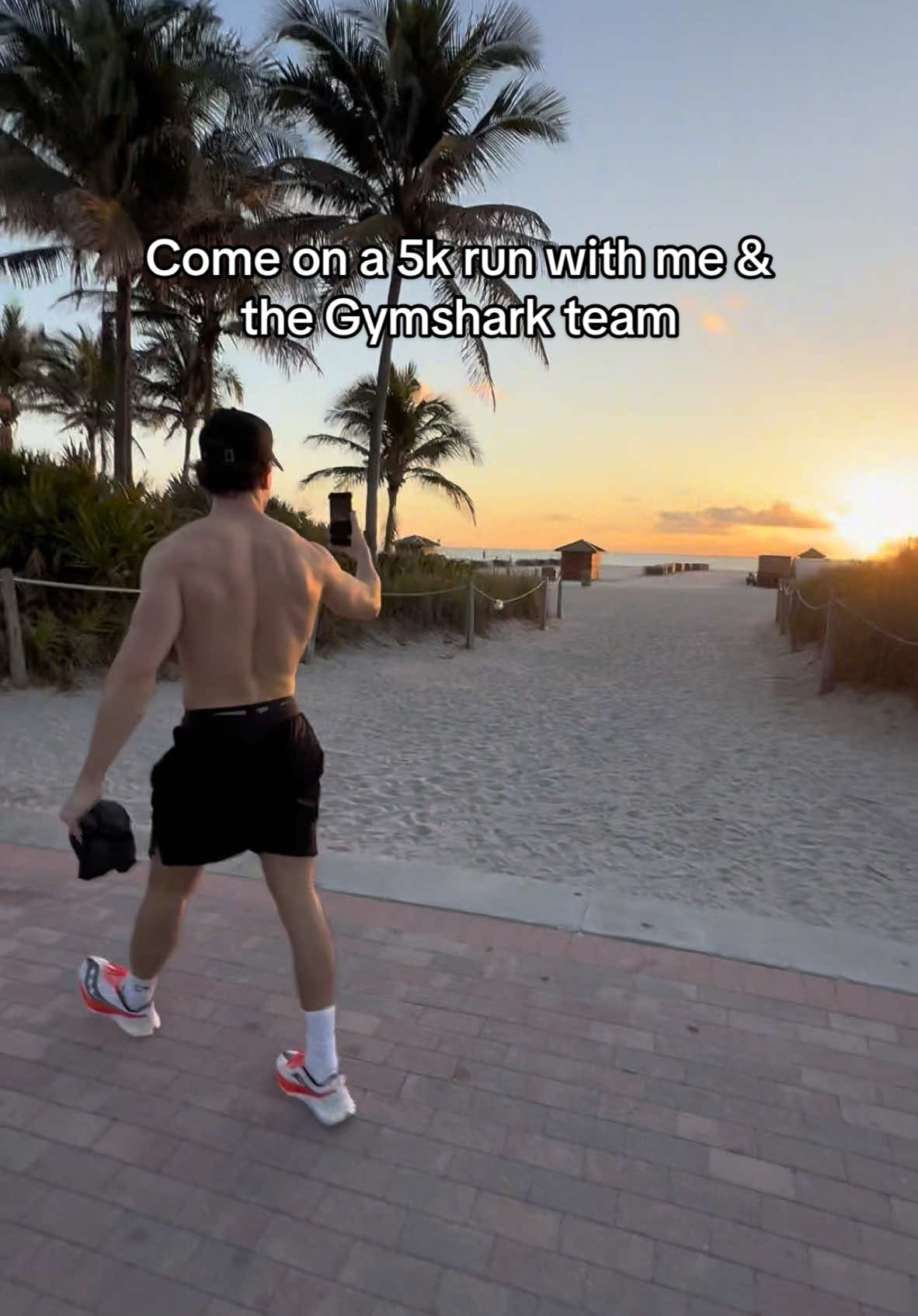 5k run in Miami with @Gymshark (I struggled 🤣) 