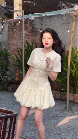 #xuhuongtiktok #xh #trending#fyp #fypシ #vairal #hanhsino97 #thoitrang #thoitrangnu #quanao #fashion #fashiontiktok #phoidoxinh #oufit #mixdo #style #❤️#LearnOnTikTok #phoido #macdepmoingay #tt 