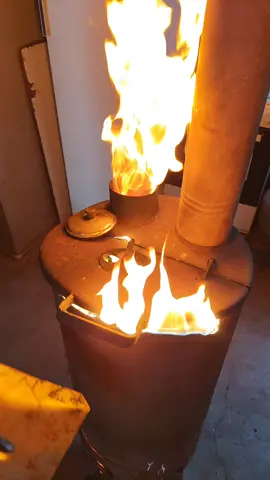 #لبت،لبت،هاها#الشعب_الصيني_ماله_حل😂😂 