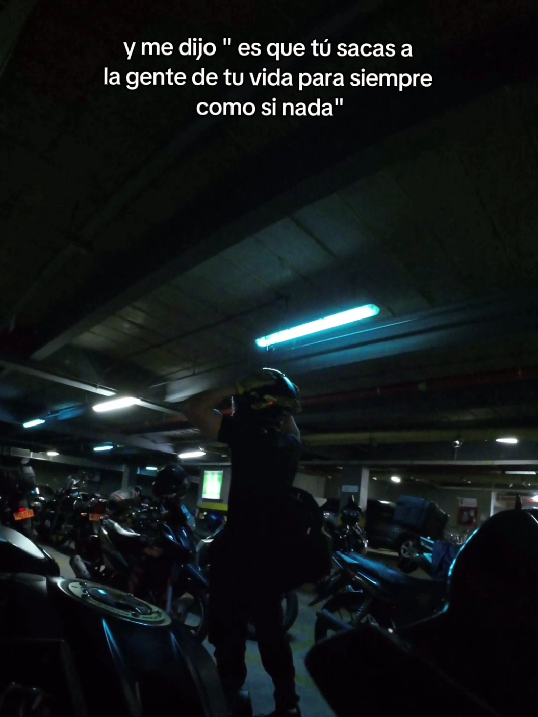 En efecto 🗿🗿. ... #facto #biker #bikerlife #bikerboy #frases #moto #motos #sentimientos #feelings #bike #bikes #nocturno #edit #bikeredit #fyp #viral #viralvideo #videoviral #videosvirales #parati #foryoupage #fypシ゚ #osmoaction3 #dji #xtrong 