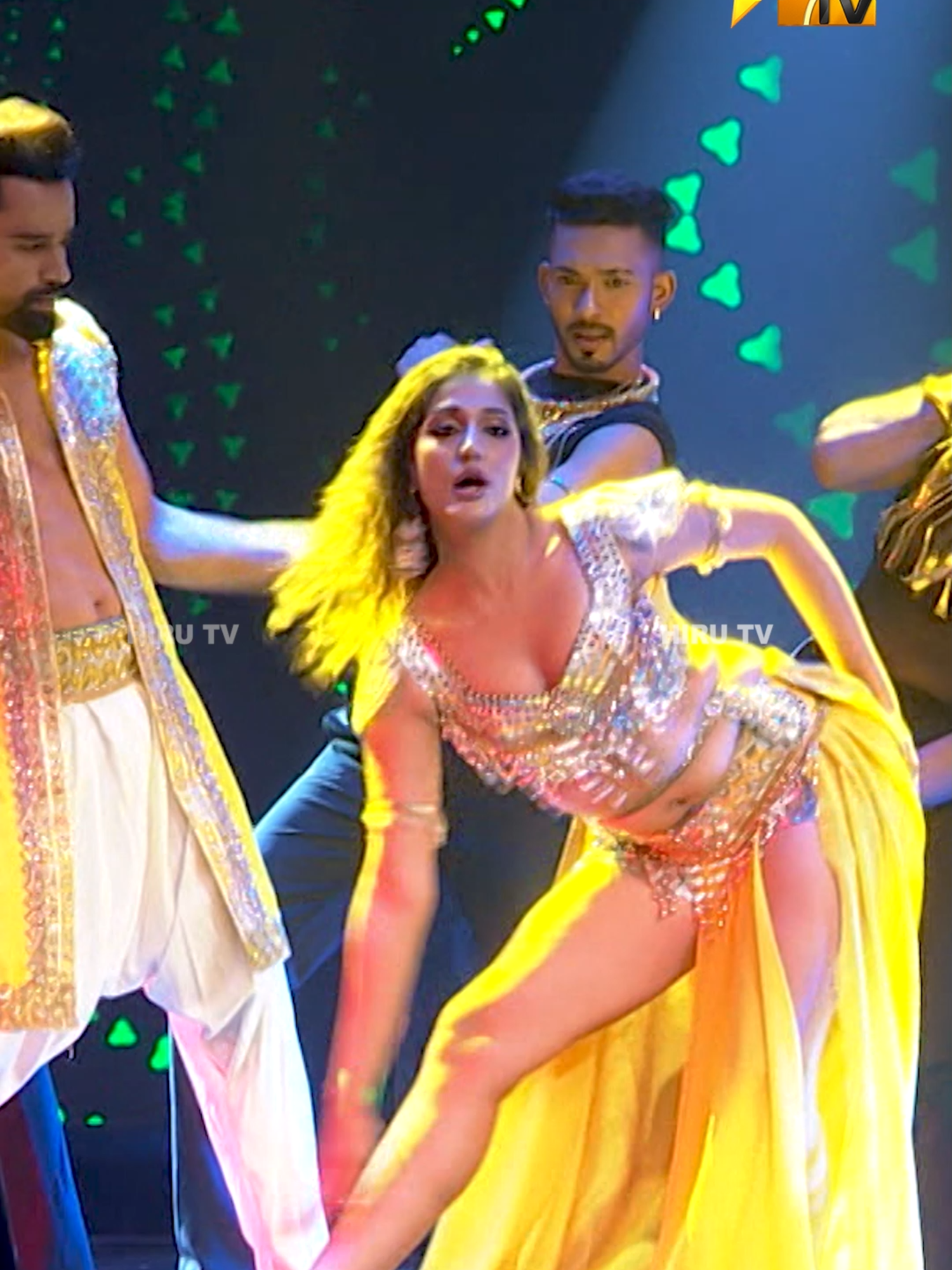 Dinukii Athapaththu & Lakshan | Hiru Mega Stars - Season 04 🌟 | #HiruMegaStars #HiruTV #TikTokTainment #WhatToWatch