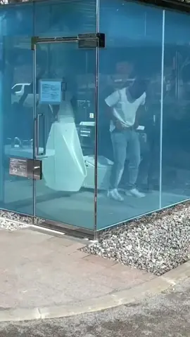 Transparent Public Restroom #toilet #japan #japantoilet #knowledge #explore 