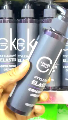 ဟိုတစ်ခါရောက်တာနဲ့ချက်ချင်းကုန်သွားတဲ့Luxury ဆန်တဲ့ကောက်သားလိမ်းပြန်ရောက်ပါပြီ#ရွှေဗမာအလှကုန်လှည်းတန်း #onlineshopping #onthisday #thinkb4youdo❤️❤️ #fypシ #onemillionaudition #foryou #foryoupage #titokmyanmar #curlyhair #hair #09250027446 