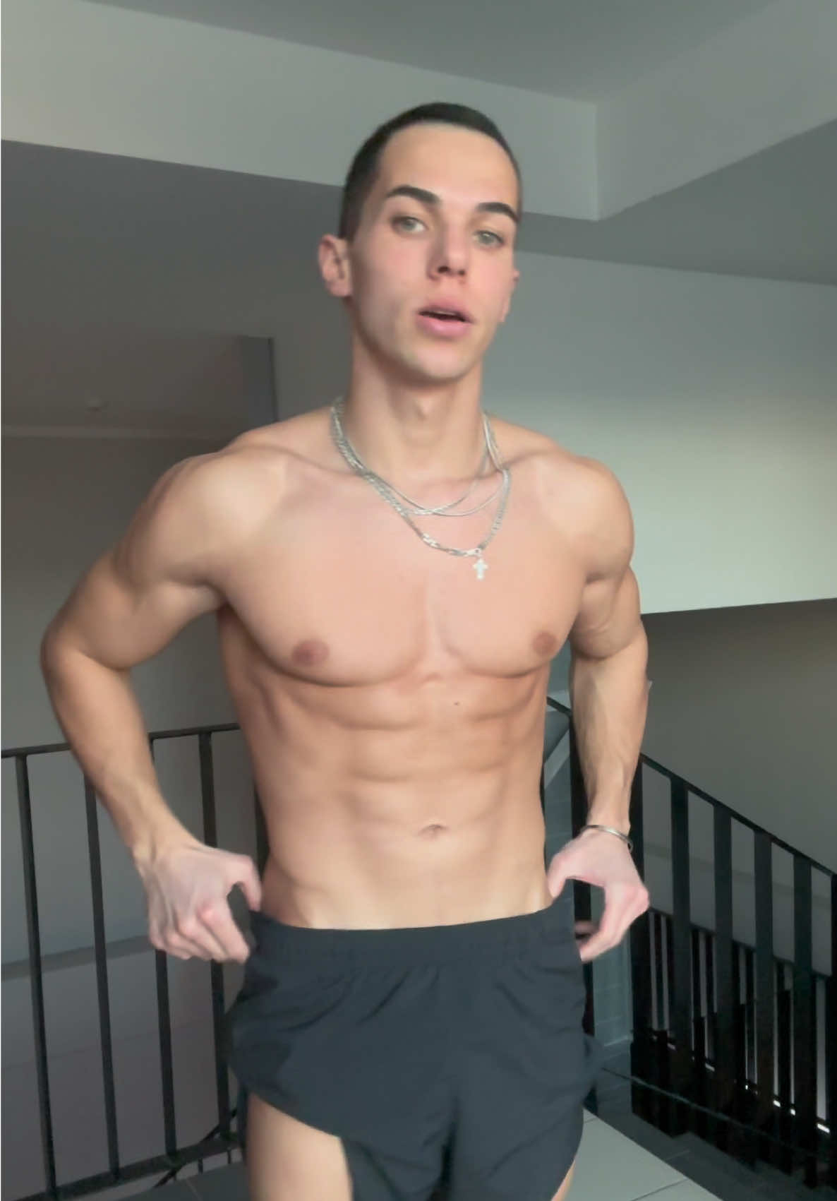 Rate my body 1-10 #boyalex_ #viral 