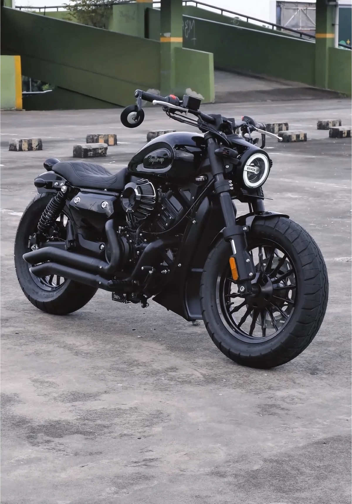 KERWAY BENDA FULL BLACK😎 . 1 kata untuk project custom kali inia brads? . #akagarage #keewaybenda252c #benda252 