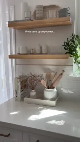 here to help your curate ✨  #Lifestyle #capsulewardrobe #littleluxuries #girlythings #softlife #softgirl #neutralaesthetic #neutralhome #lifestyleaesthetic  @rhode skin @Fable @Nespresso @ELEMIS @Sézane @Caudalie @La Maison Simons @MERIT Beauty @maisonmargielafragrances 