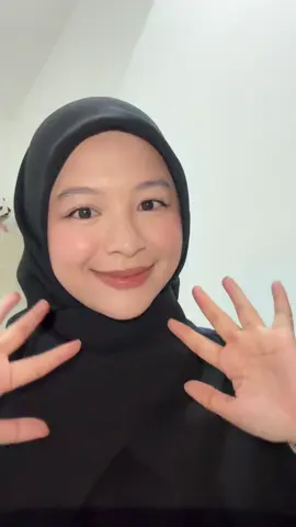 soft mist powder is a must to try! >>> #CARSLAN #carslanpowder #skintok #makeup #makeupmalaysia #makeupartistmalaysia #settingpowder #waterproof #oilcontrol 