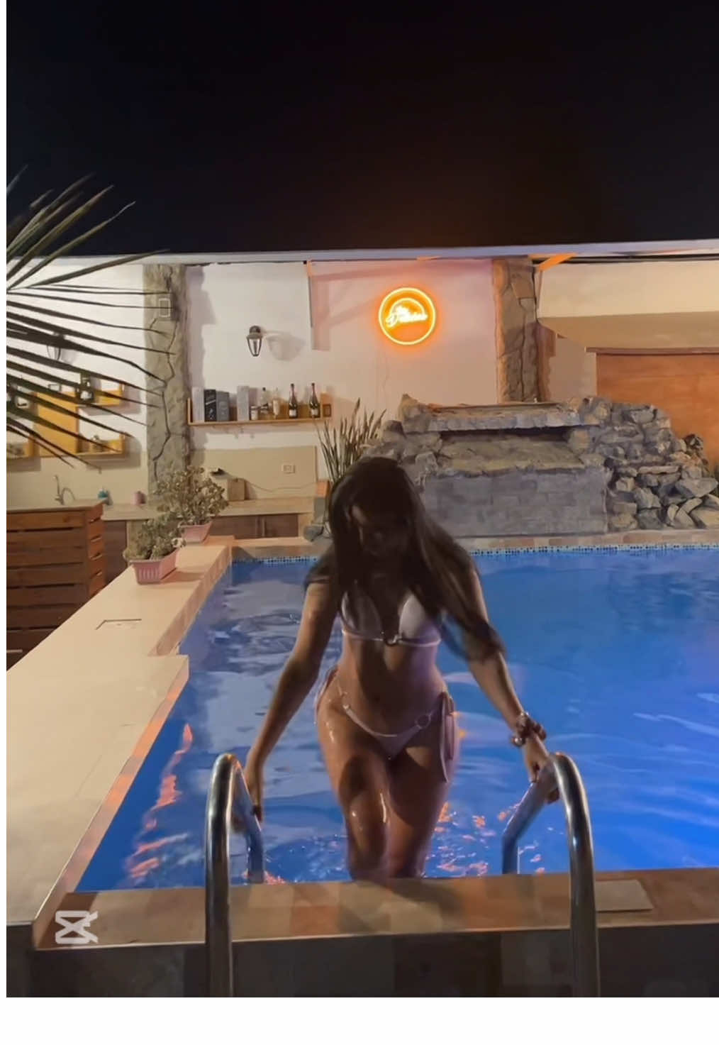 Quiero estás en esta piscina #piscina #huacho #bikini #casadecampo 
