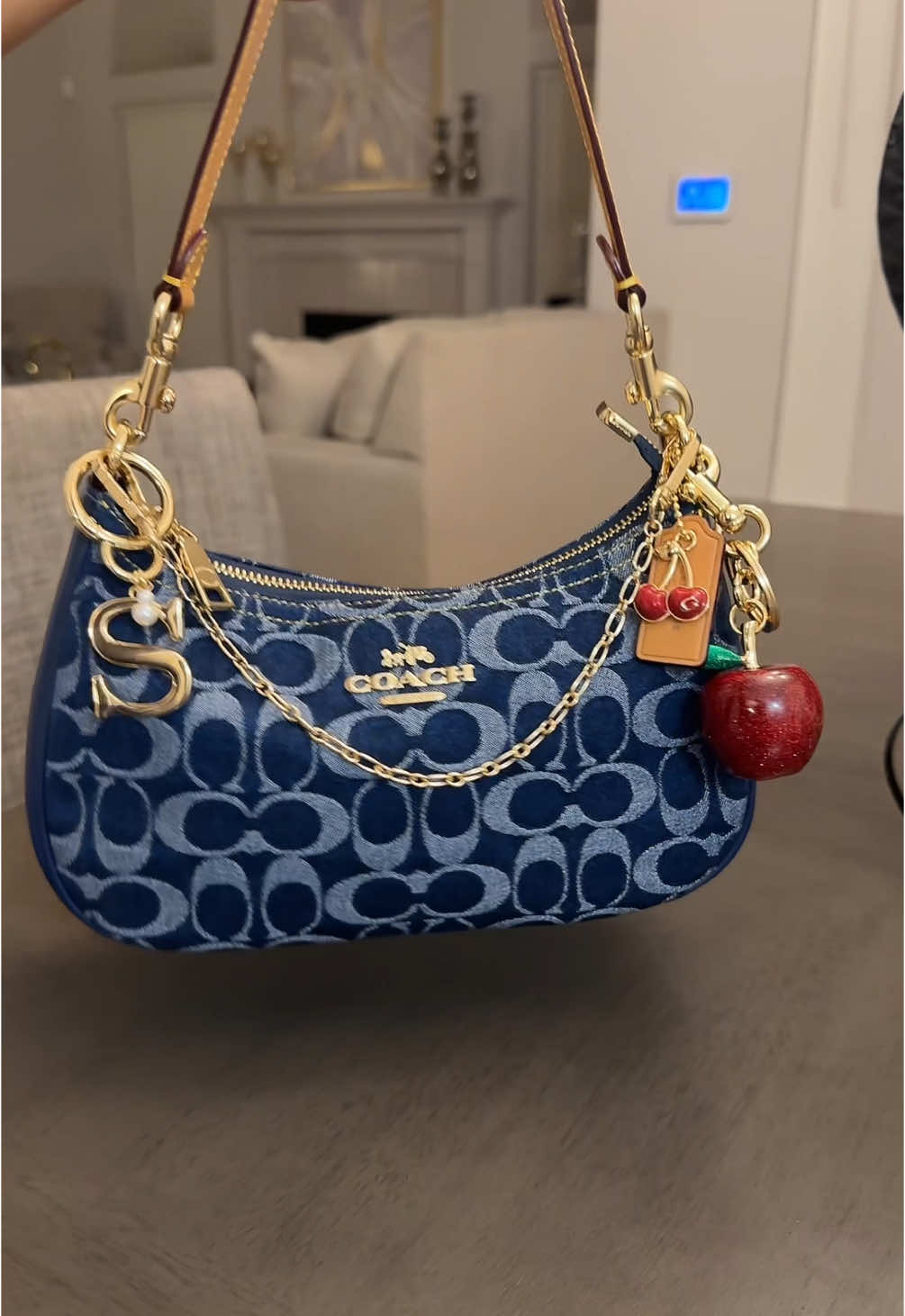 Another Teri to my collection! @Coach is always so CLUTCH! #coachbag #coach #coachdenimbag #coachdenimcollection 