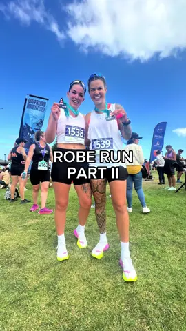 ROBE RUN PART II @the hatchards  @PUMA  #Running #run #trail #wife #goals #medal #newyear #fyp #lgbt #athlete #runner #sneakers 