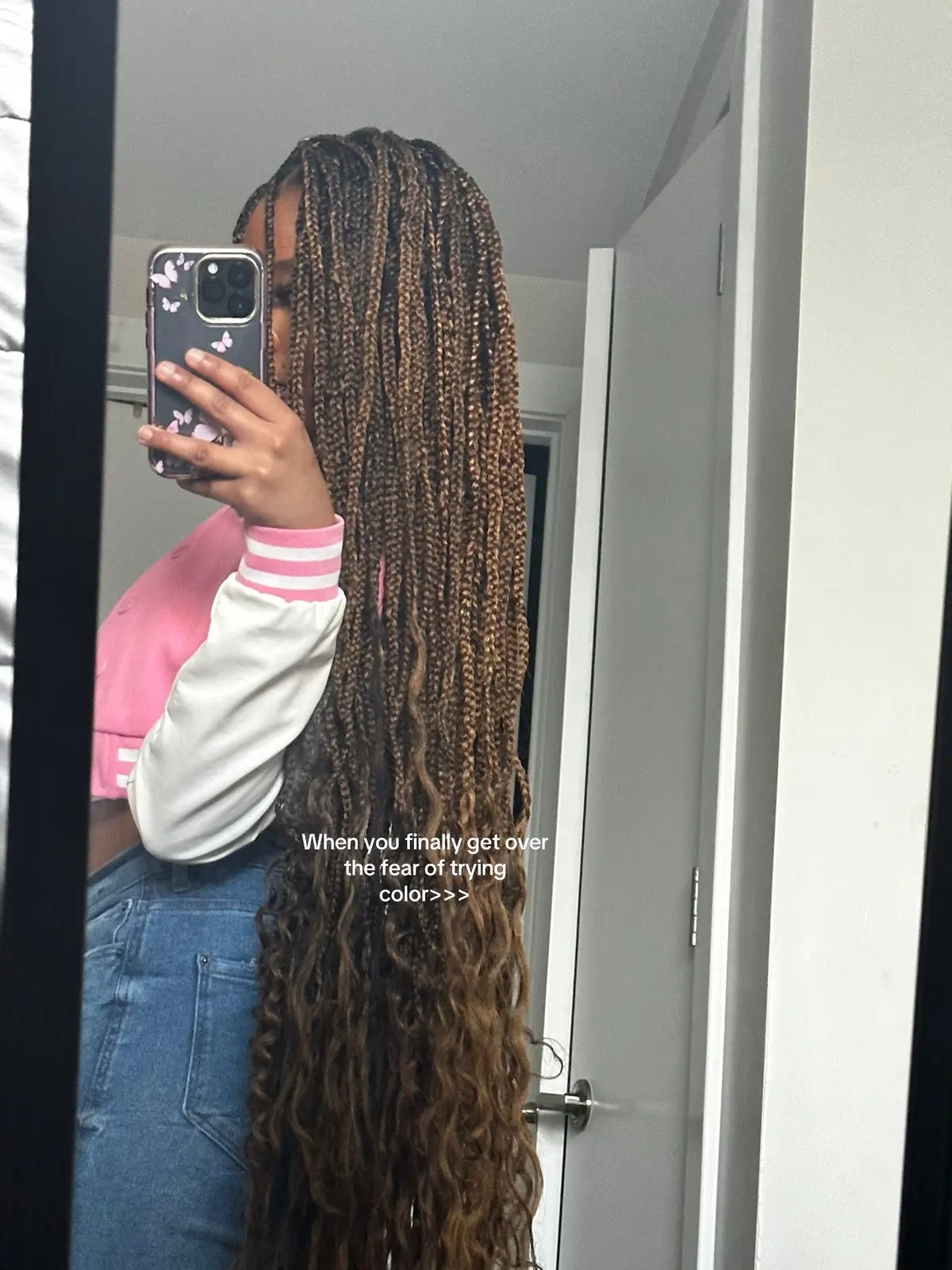 Y’all I hate how I used to abuse the ig filters 😭😭😭 I could barley find any good pics from my red era  #blackgirltiktok #foryoupage #fyp #foryoupage #blackgirl #collegelife #viral ##blackgirlhairstyles #blackgirlhair #fyp #trend #foryou #hairinspo 