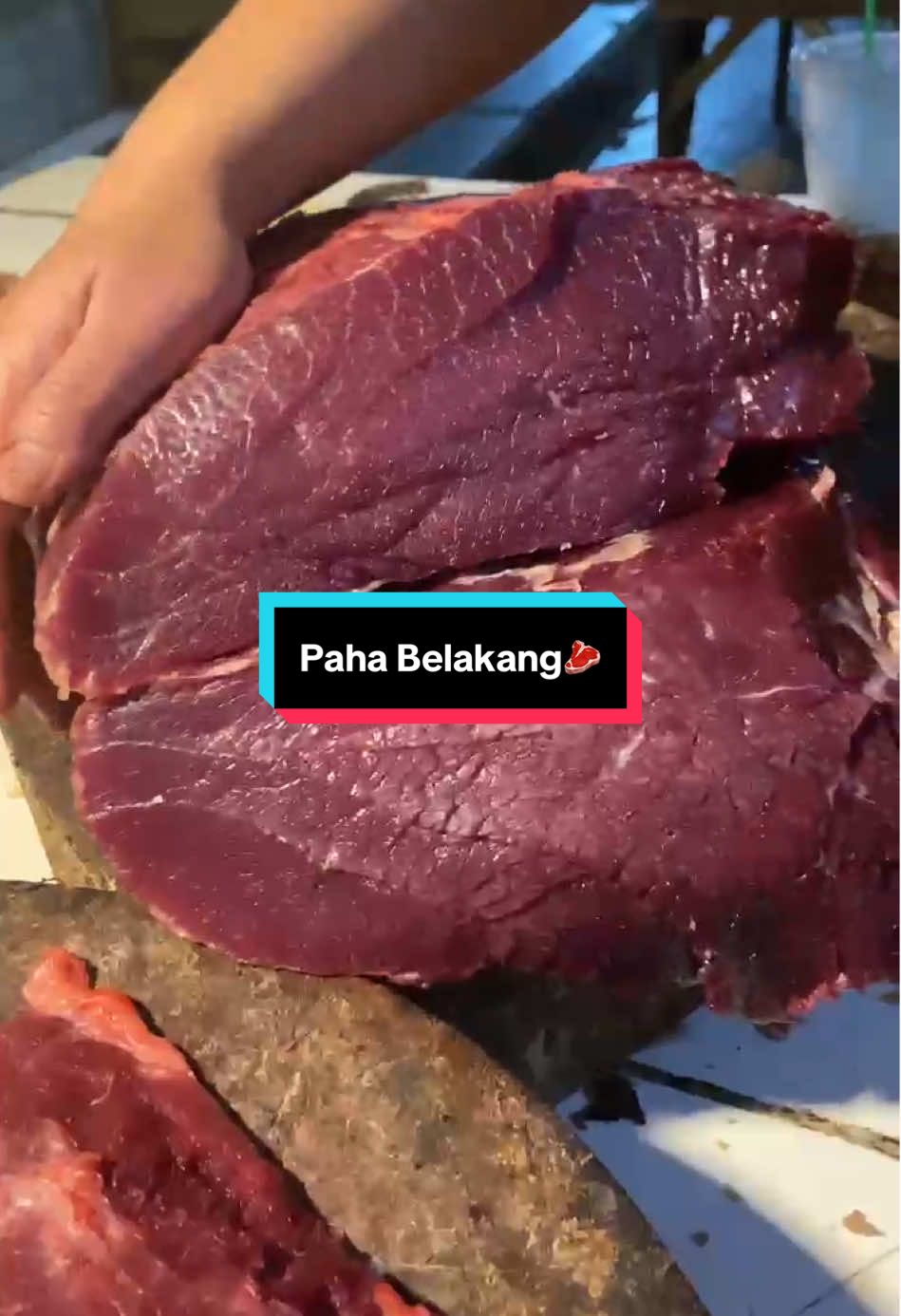 Bagian paha belakang emang paling 👍🏻👍🏻 #dagingsapi #tukangdagingsapi #dagingsapipurwakarta #dagingsapilokal #dagingfresh #purwakarta #daging #purwakarta #daginglokal #ddkbutchershop #ddkbutcher 