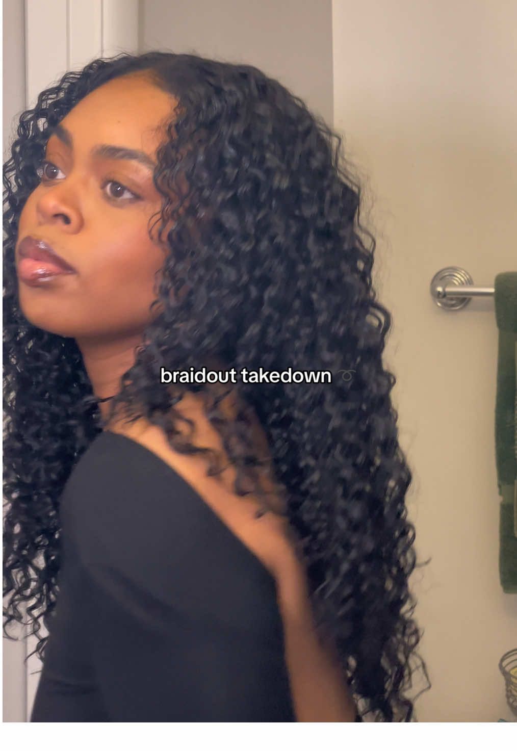 If I knew it was going to turn out like this I would’ve recorded the process last night 😭  Used @tginatural & @@As I Amalong with @@LXIR LLC • • • ##hairtok##naturalhairstyles##braidout##braidoutresults##fyp##naturalhair##braidouttakedown##blackgirlhairstyles##hairreveal##curlyhairstyles##protectivestyles##naturalhairbraidout##3bhair##3chair
