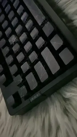 The light of the dark night!!🕷#foryourpage #keyboard #mechanicalkeyboard #fyp #cool #fypシ #foryour #customkeyboard #asmr #spiderman #spide 