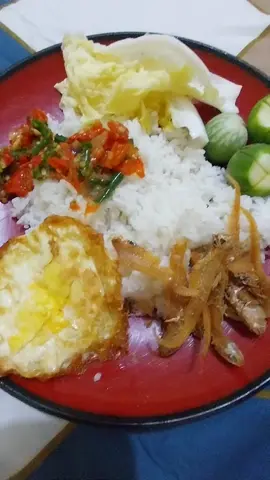 maksi dulu say... #makansiang  #ikanasin 