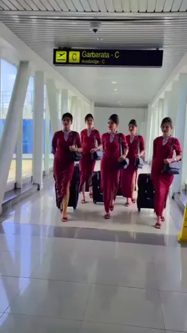 lion air😍🛫 #flightattendant #pramugaricantik #cabincrewlife #lionairindonesia🇮🇩 #masukberandafyp 
