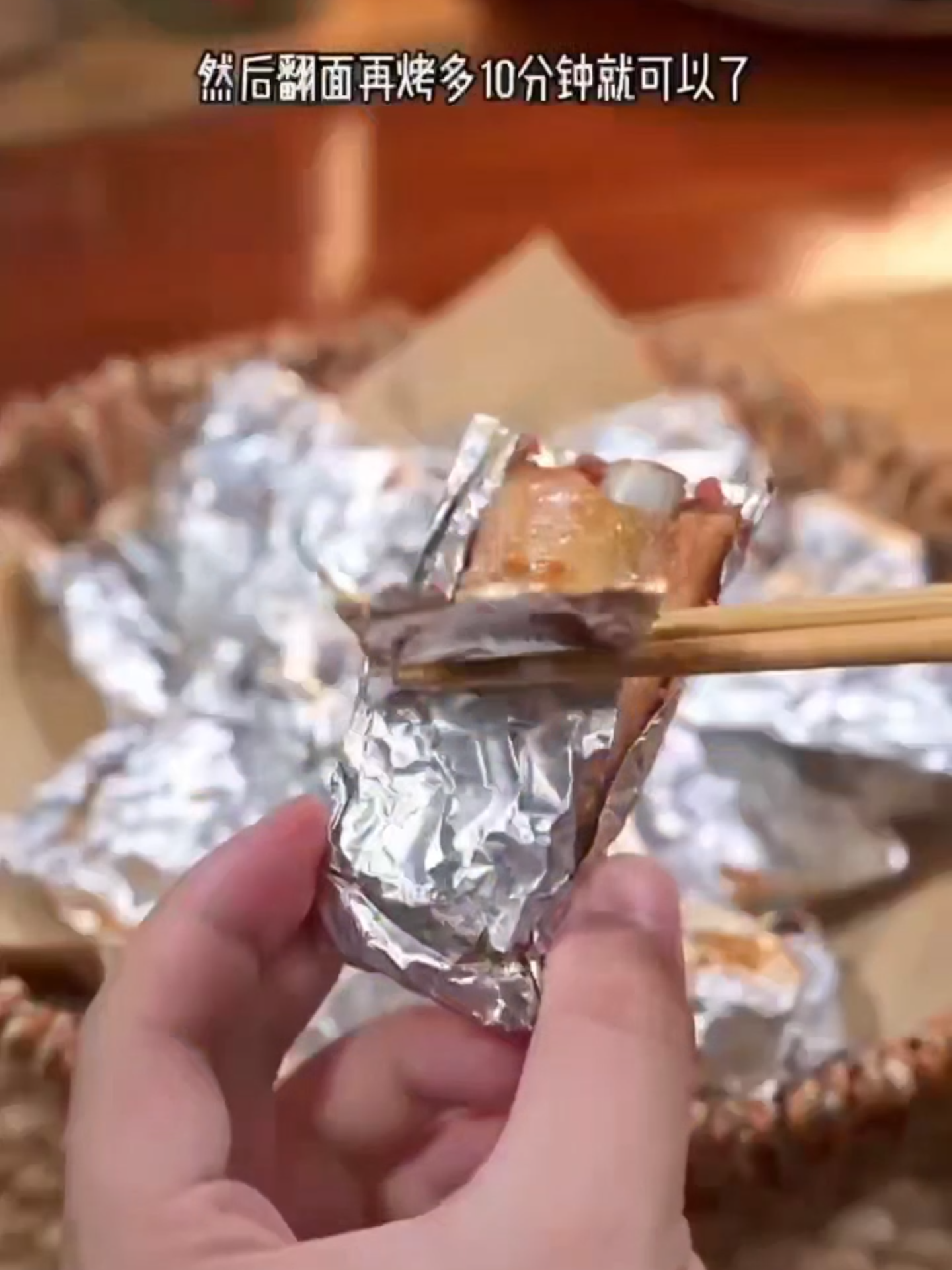 Cuộn giấy bạc nhôm 10 mét KAULUS bọc thực phẩm dùng trong nồi chiên không dầu, lò vi sóng #giadungtienich #xuhuongtiktok #giaybaclotnoichien #cuongiaybacnuongthucpham