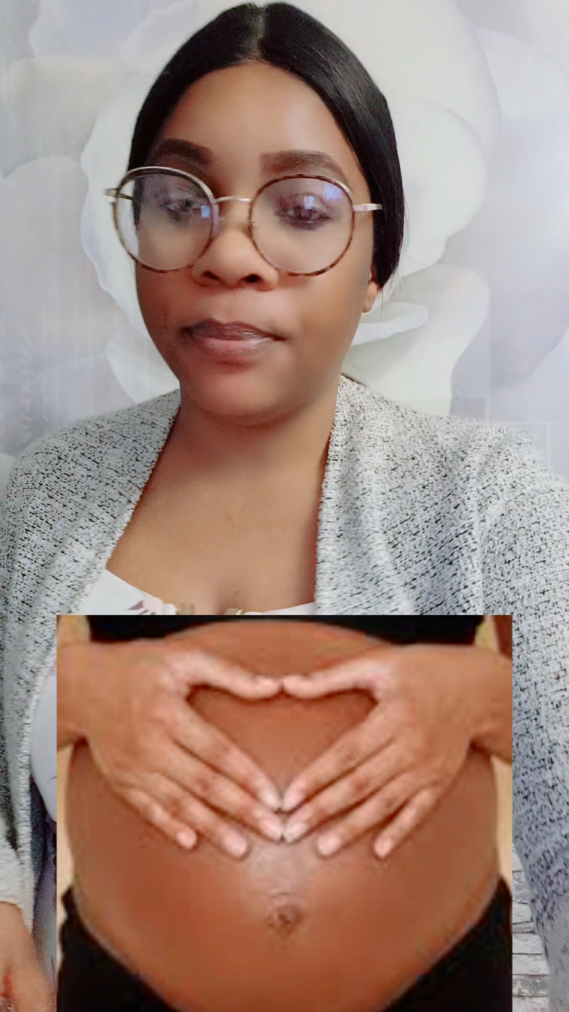 pourquoi le nombril sort pendant la grossesse ?