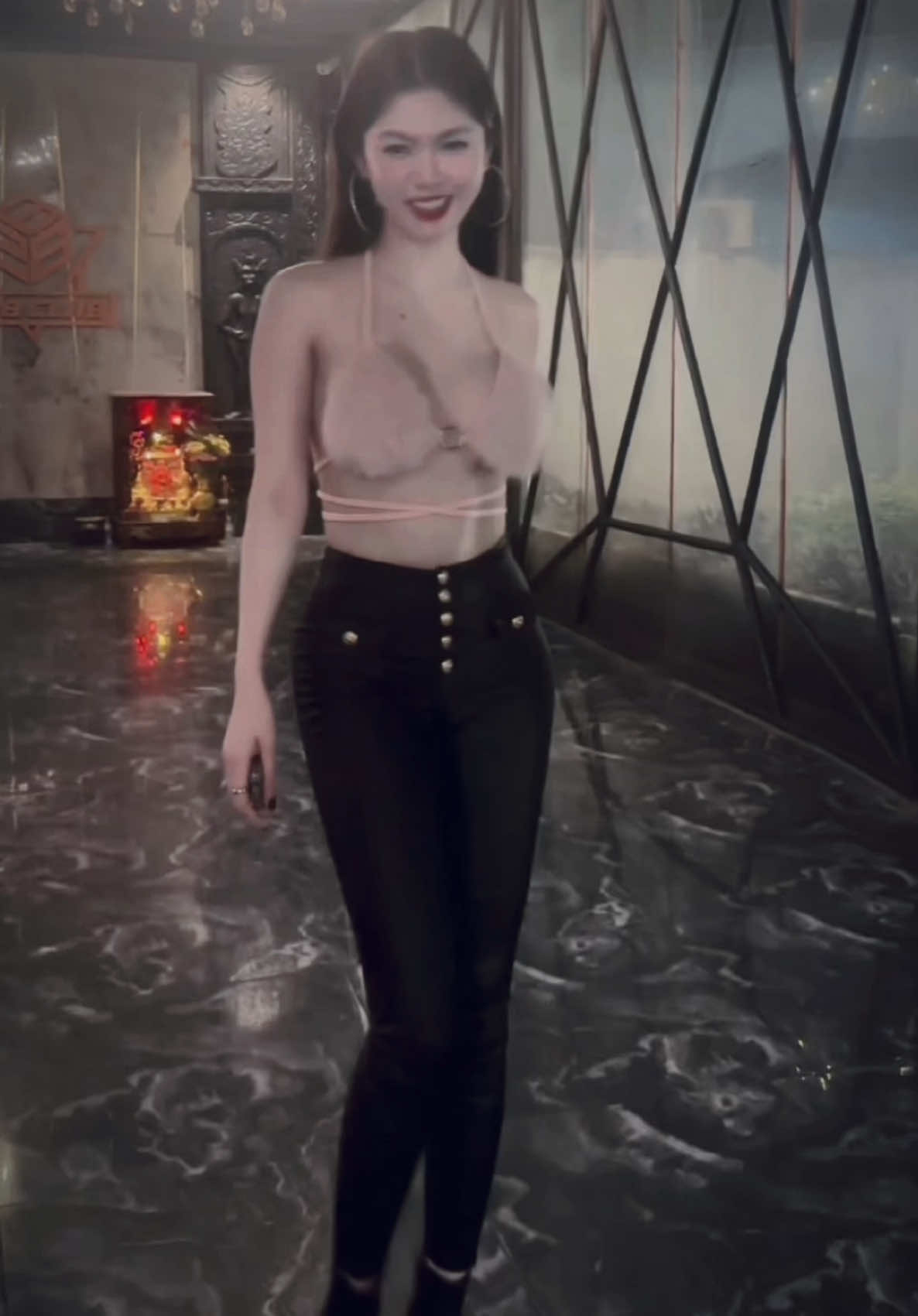 1 mình 1 ngựa, k dựa 1 ai . Ta sống không sai, k ai làm ta phải ngại 😙😙 #vivi #djvivi